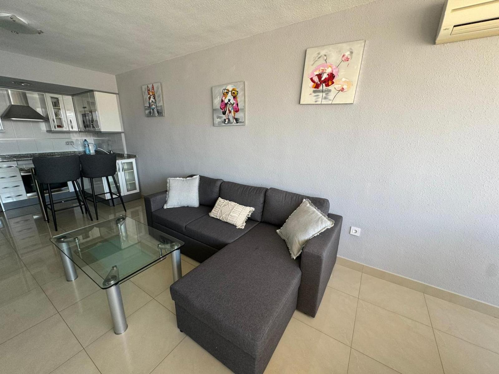 Don Miguel II Apartments Benidorm Bagian luar foto