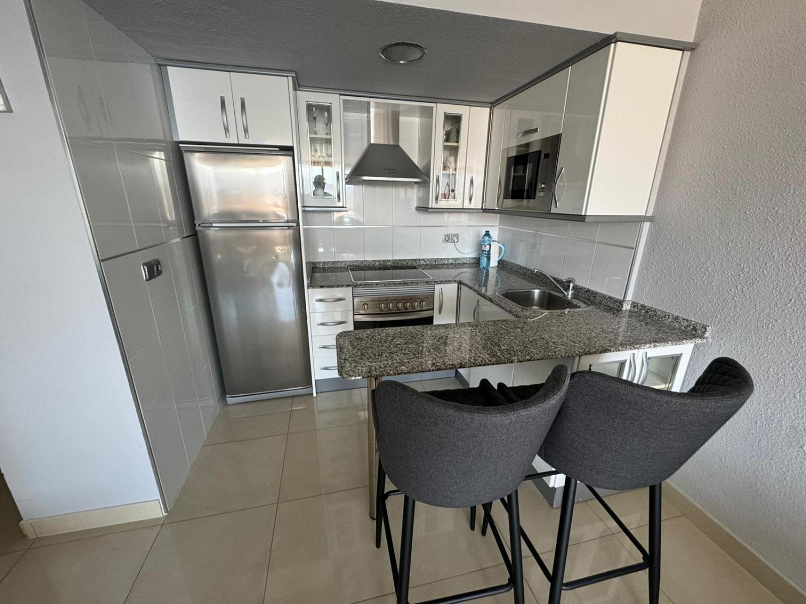 Don Miguel II Apartments Benidorm Bagian luar foto