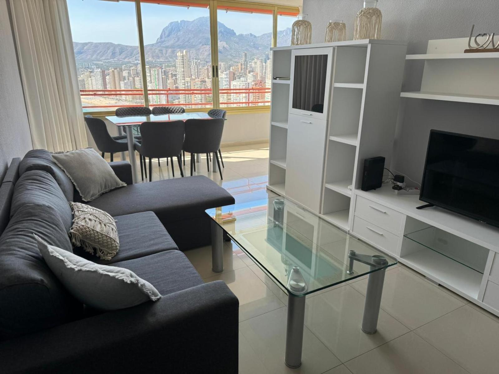 Don Miguel II Apartments Benidorm Bagian luar foto